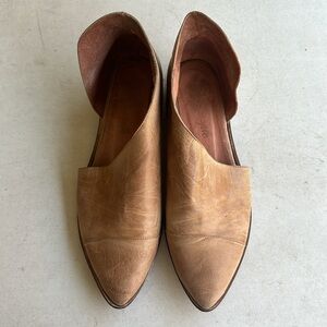 FREE PEOPLE | Tan Leather Slip-On Flat Booties
